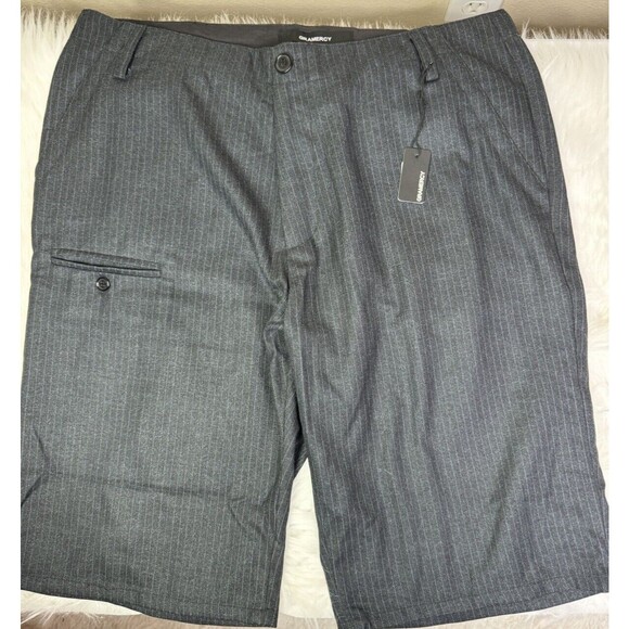 2 Pairs Gramercy Men’s Shorts 2 Different Styles New Size 36 - Picture 3 of 6